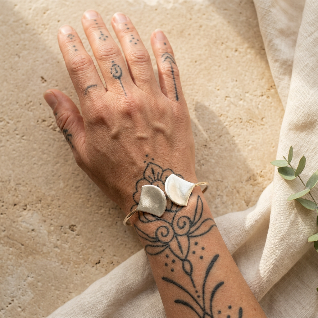 Double Fan Boho Bangle – Silver Plated Tone