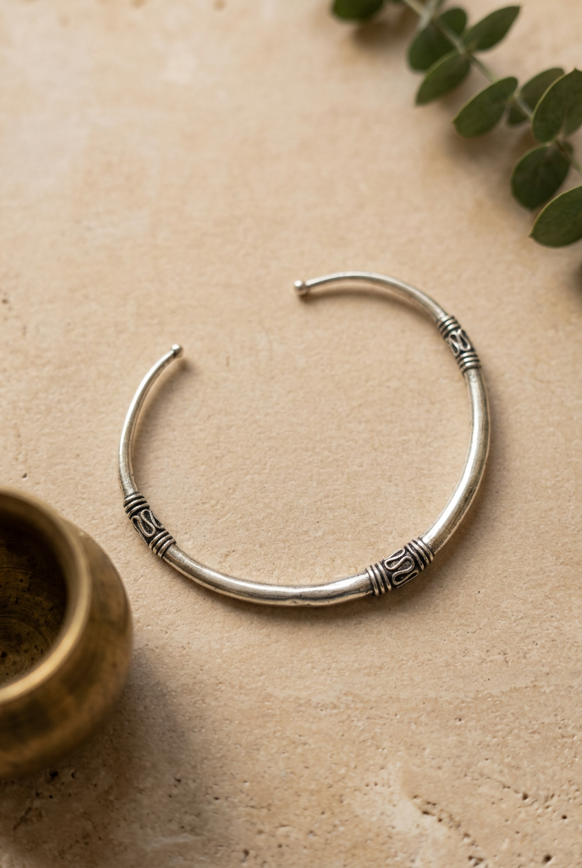 Silver bangle edit 2